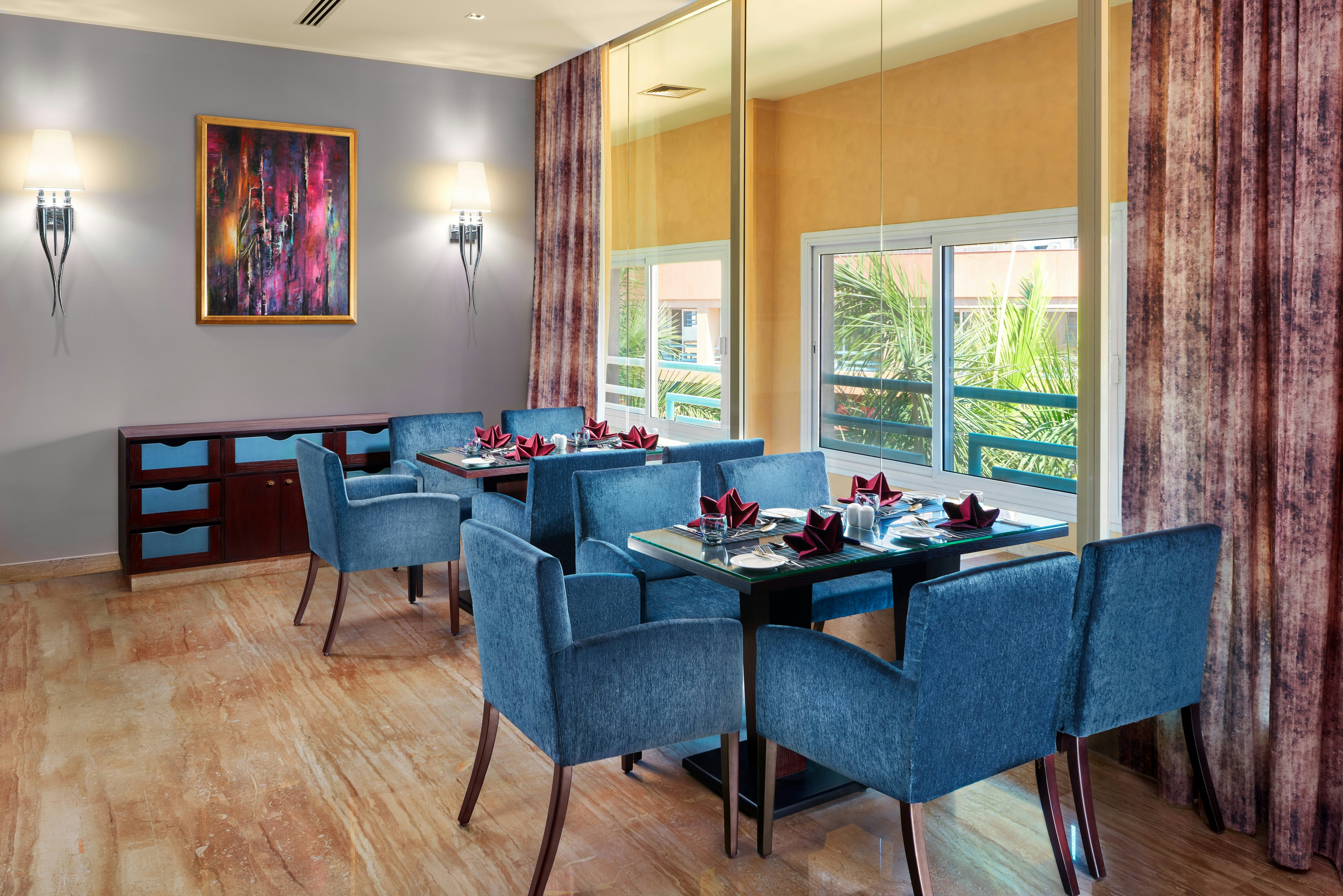 Hilton Alexandria Green Plaza 65/89
