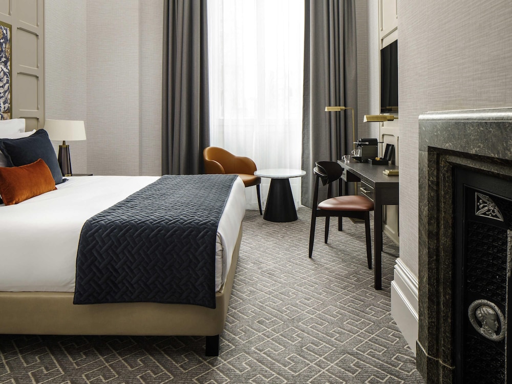 SUPERIOR, DOUBLE BED