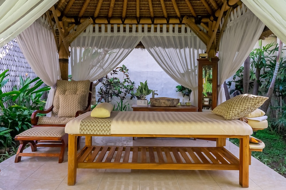 Klumpu Bali Resort 3/50