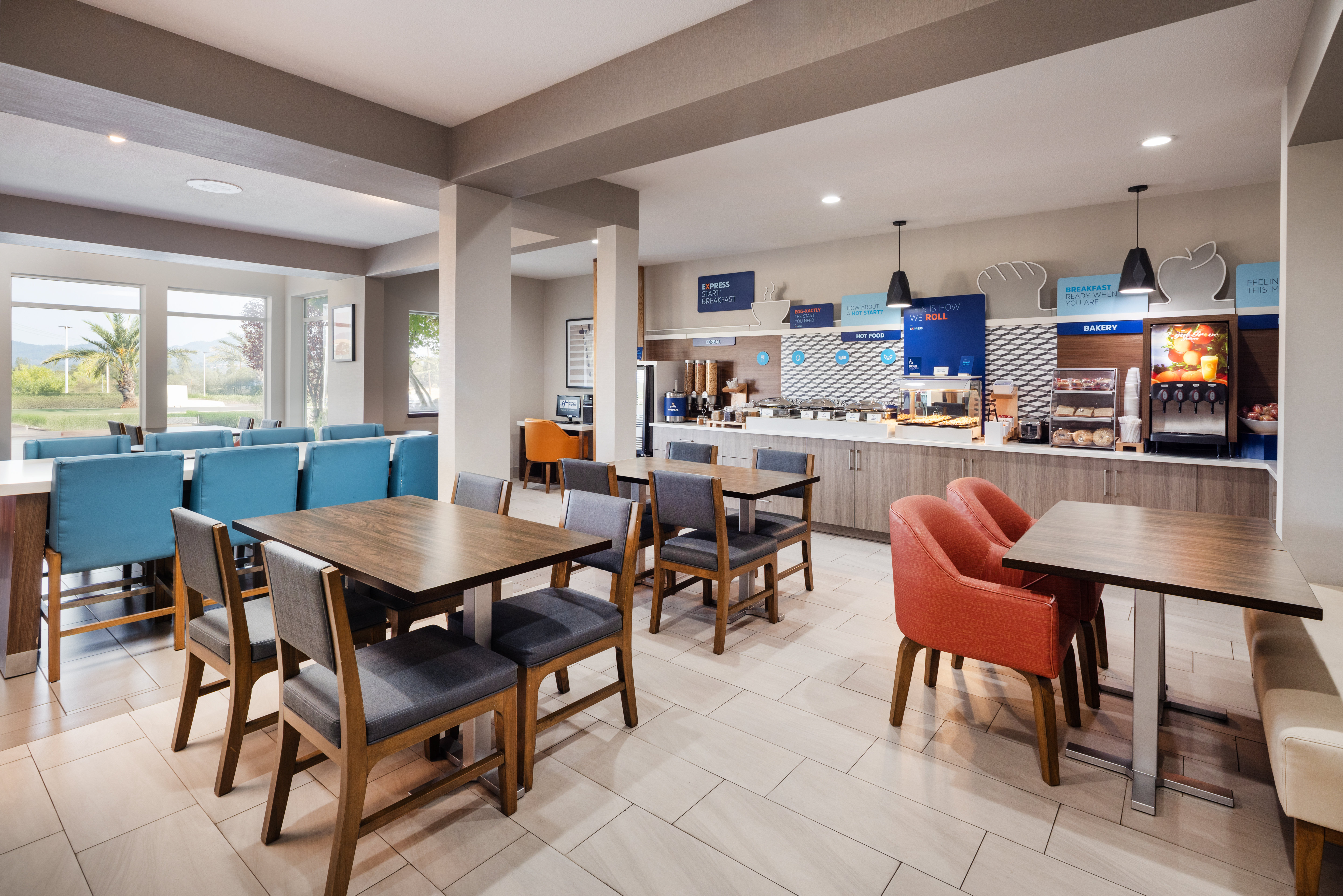 Holiday Inn Express Redding North by IHG 18/25