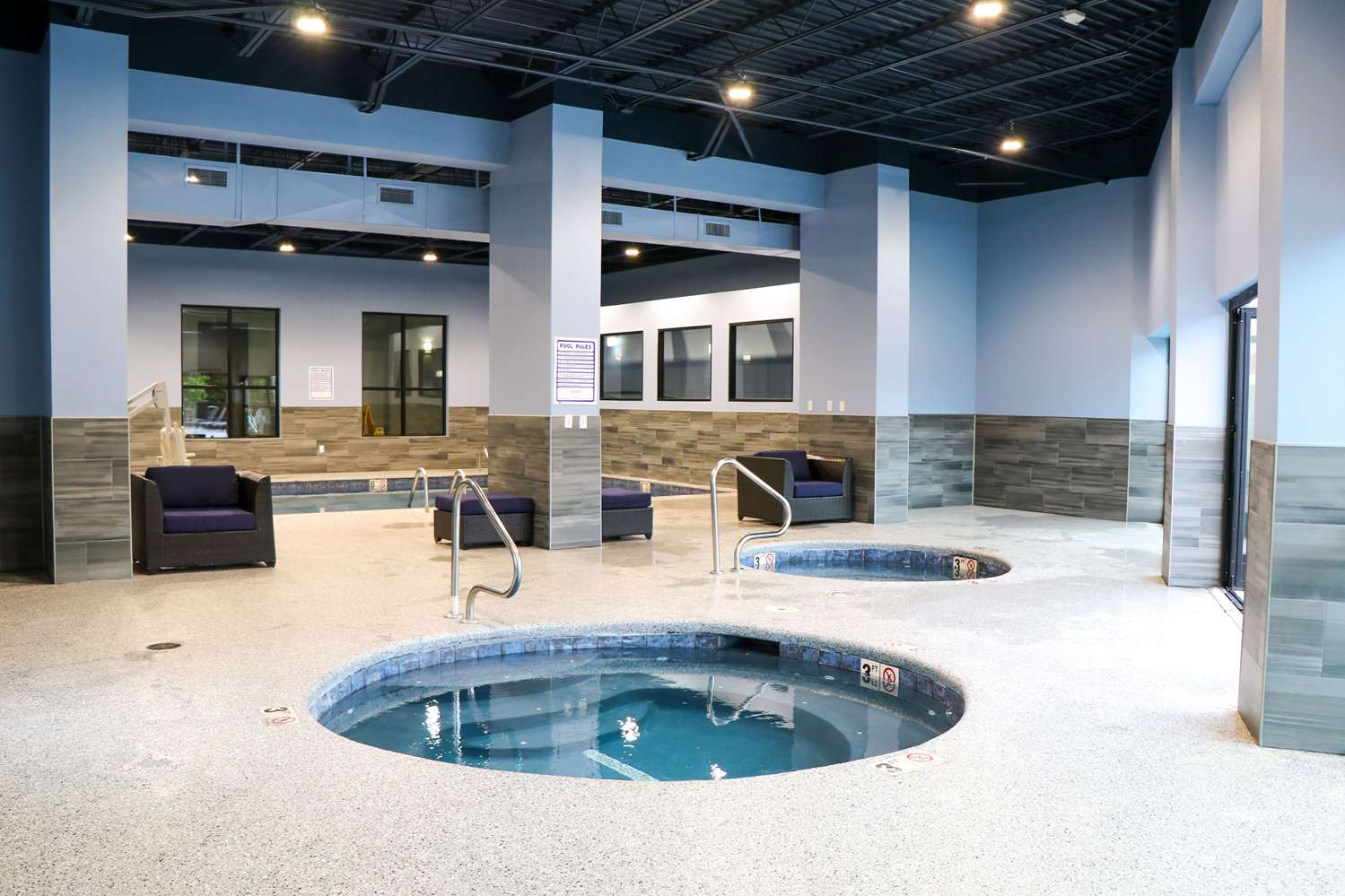 La Quinta Inn & Suites by Wyndham Joplin 29/56