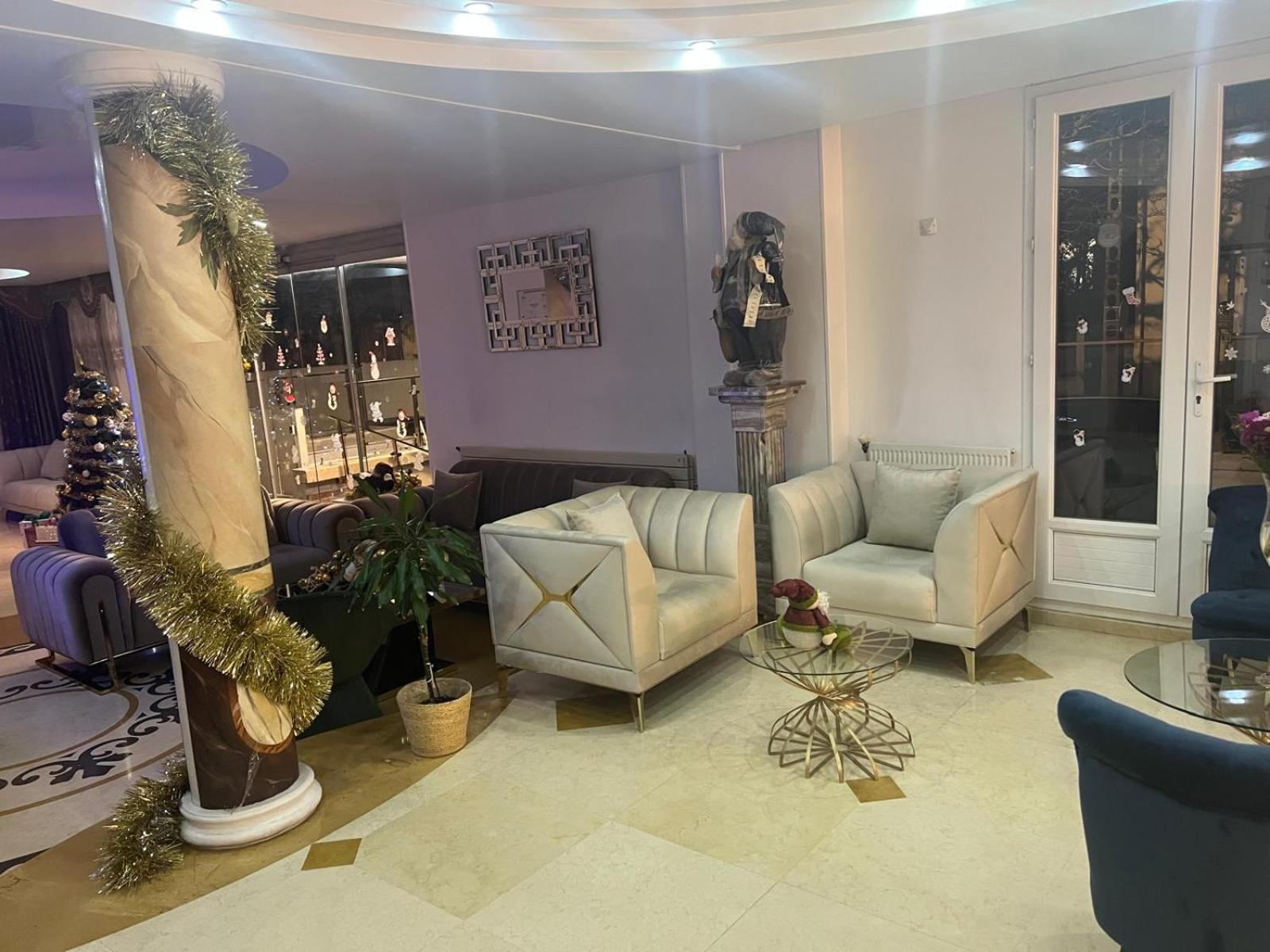 Hotel Grand Paris 24/40