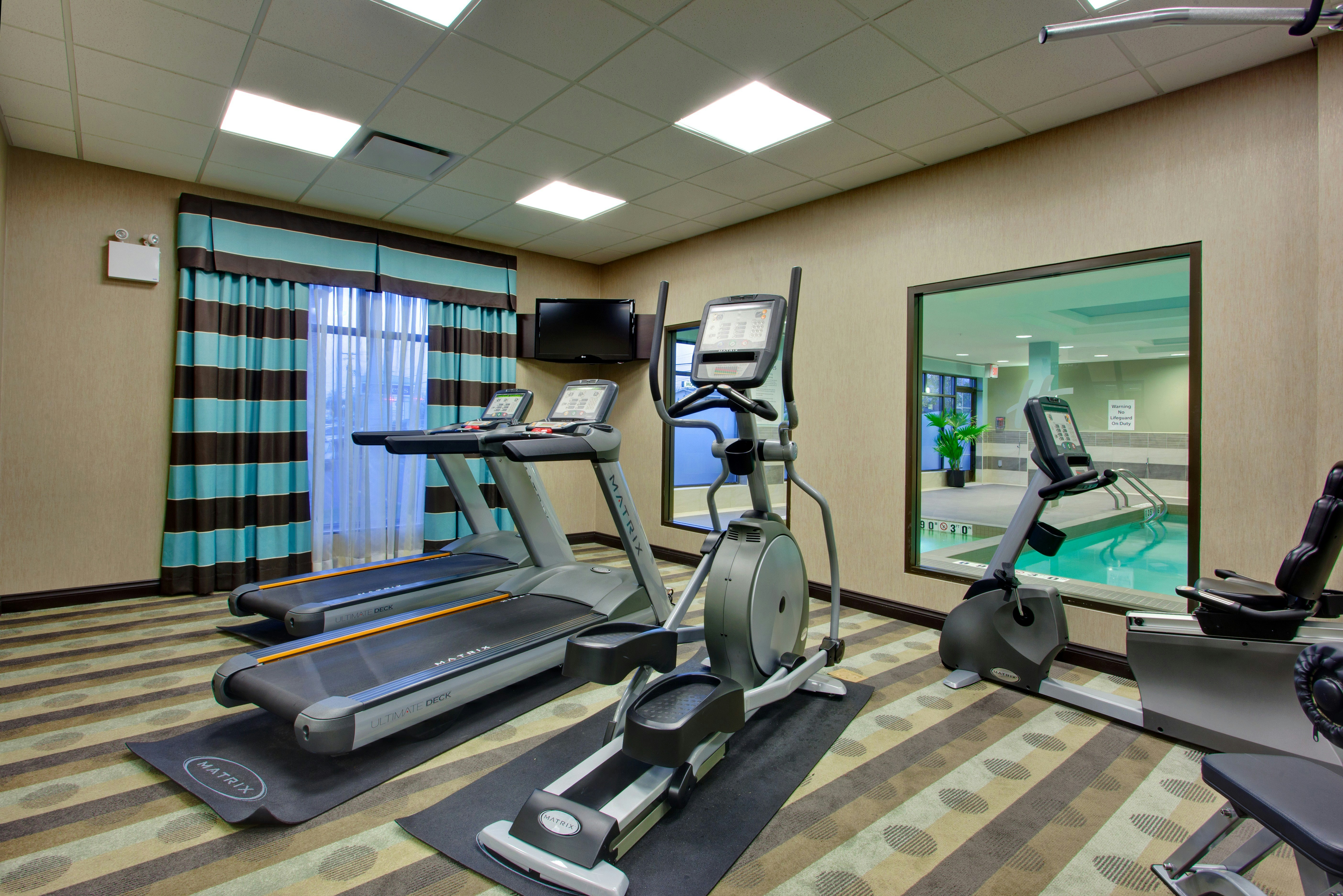 Holiday Inn Express Ottawa West Nepean 14/32