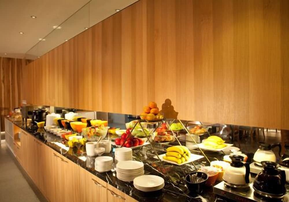 Leesing Hotel 17/35