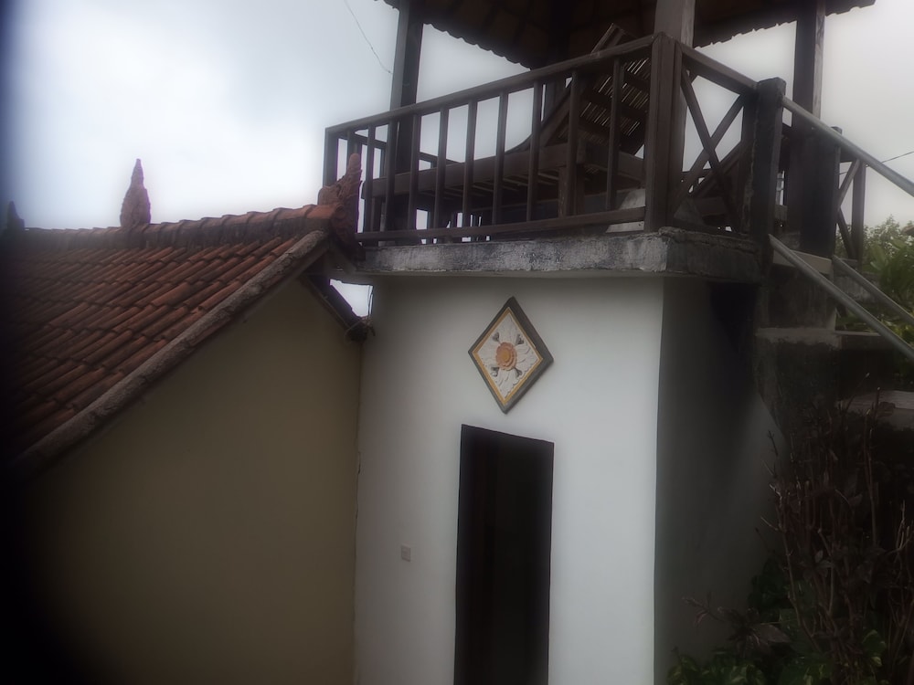 Bukit Indah Home Stay 3/50