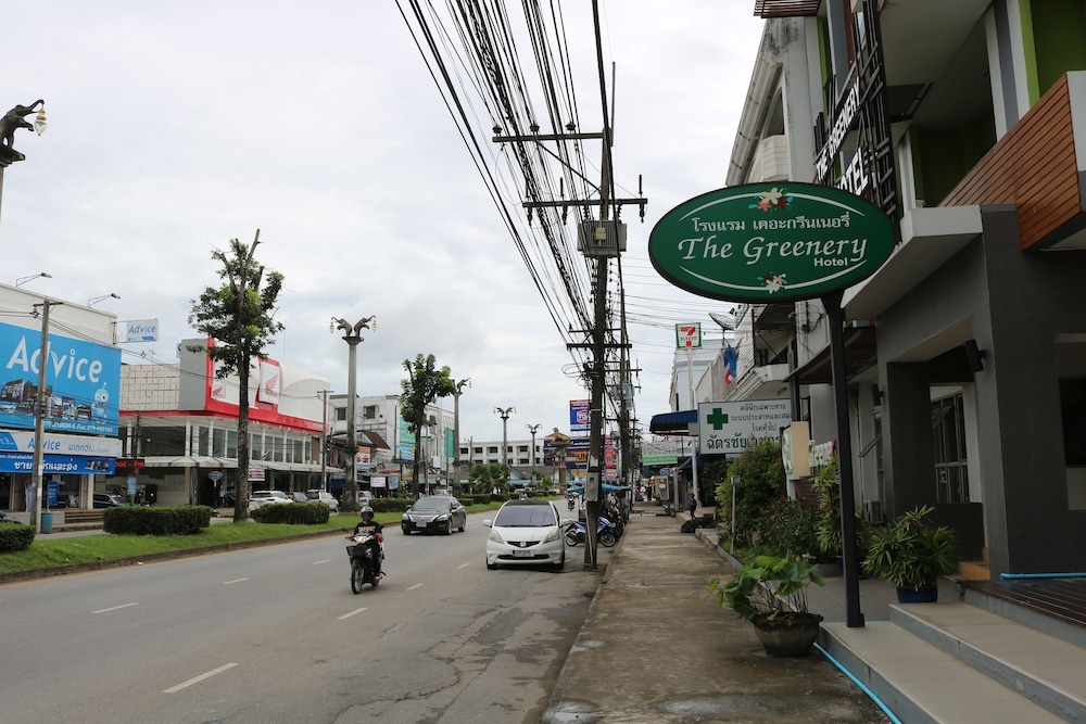 The Greenery Hotel 33/54