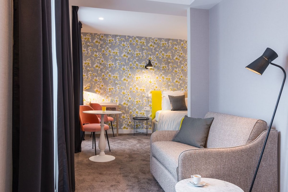 Hotel Le Mareuil 43/49