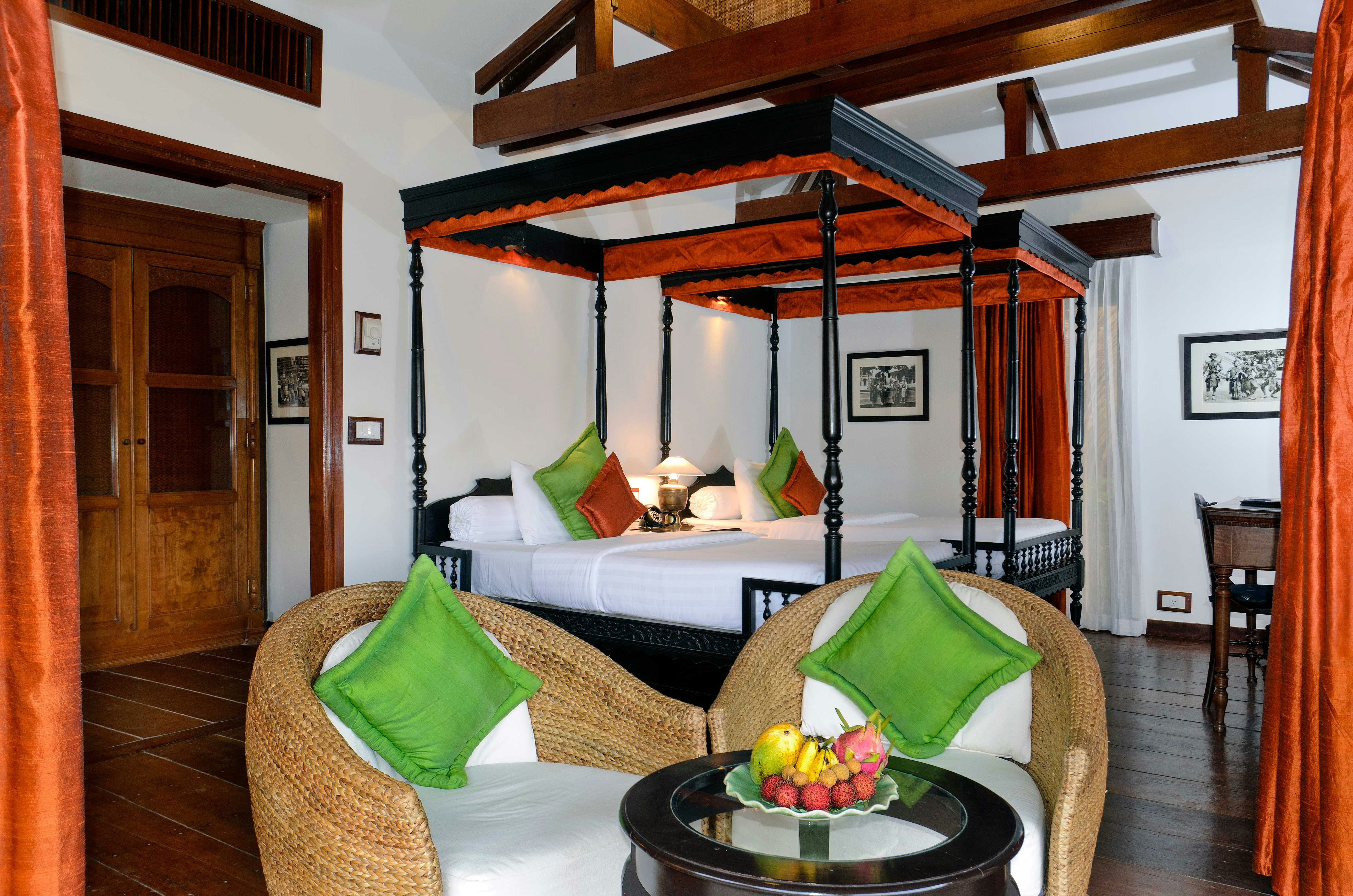 Angkor Village Hotel 5/50