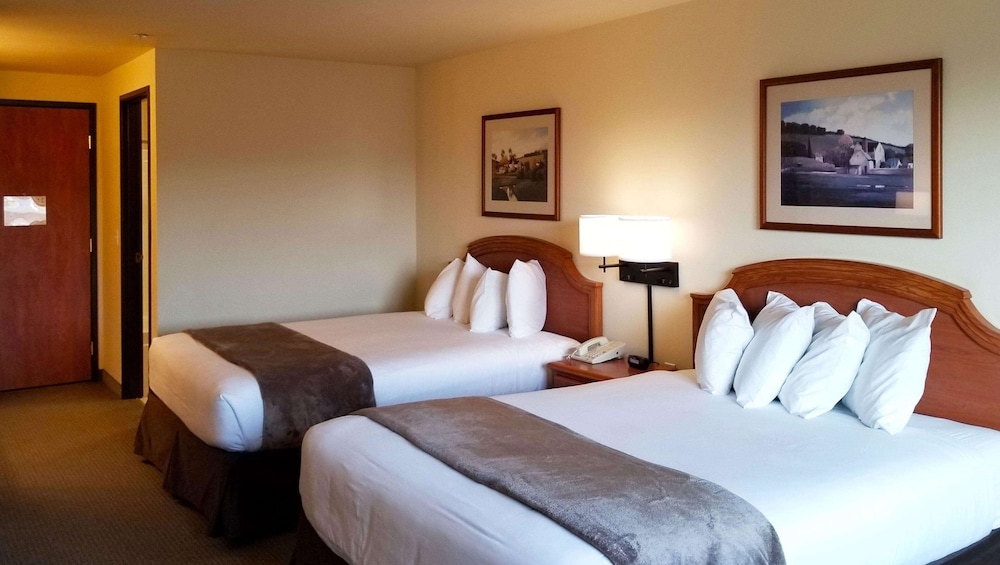 Clatskanie River Inn 5/49