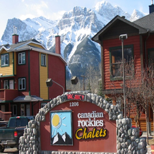 Canadian Rockies Chalets 1/5
