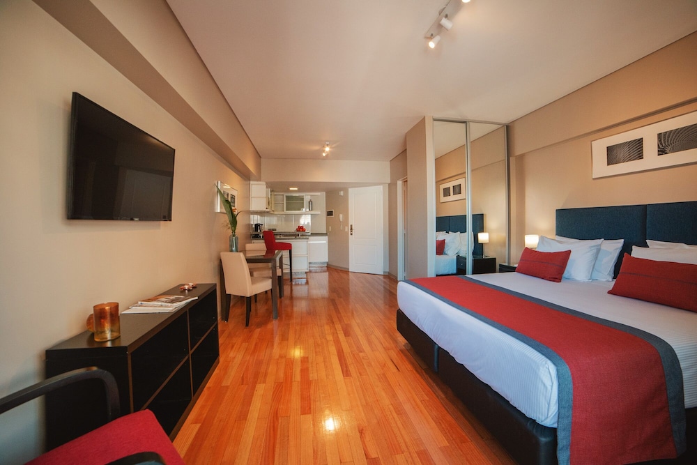 ARC Callao Studios & Suites 11/36