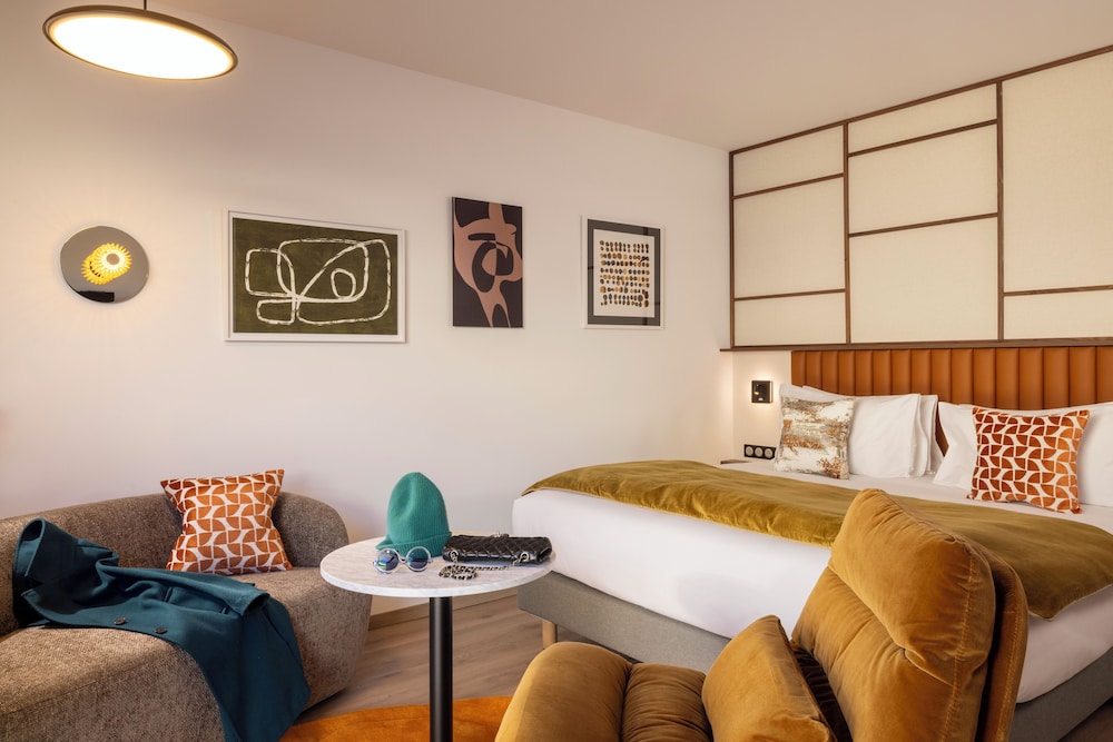 Hotel 56 Bordeaux - Handwritten Collection 43/62