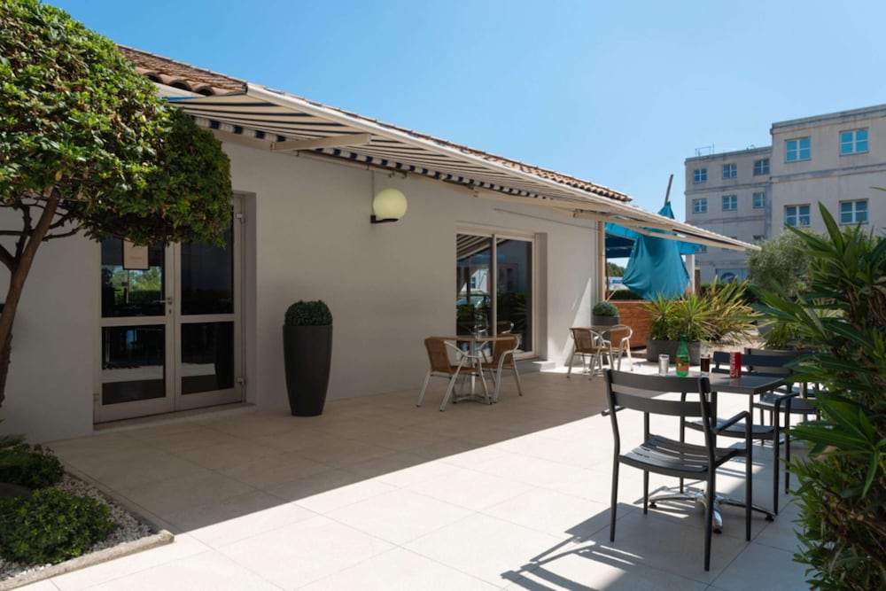 Kyriad Montpellier Sud Lattes 8/70