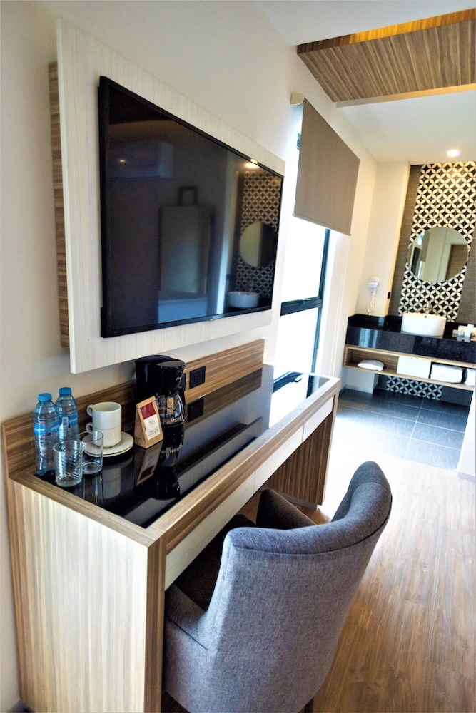 Hotel Plaza by Kavia 46/58