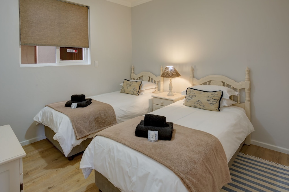 Oppiesee Selfcatering Apartments 8/50