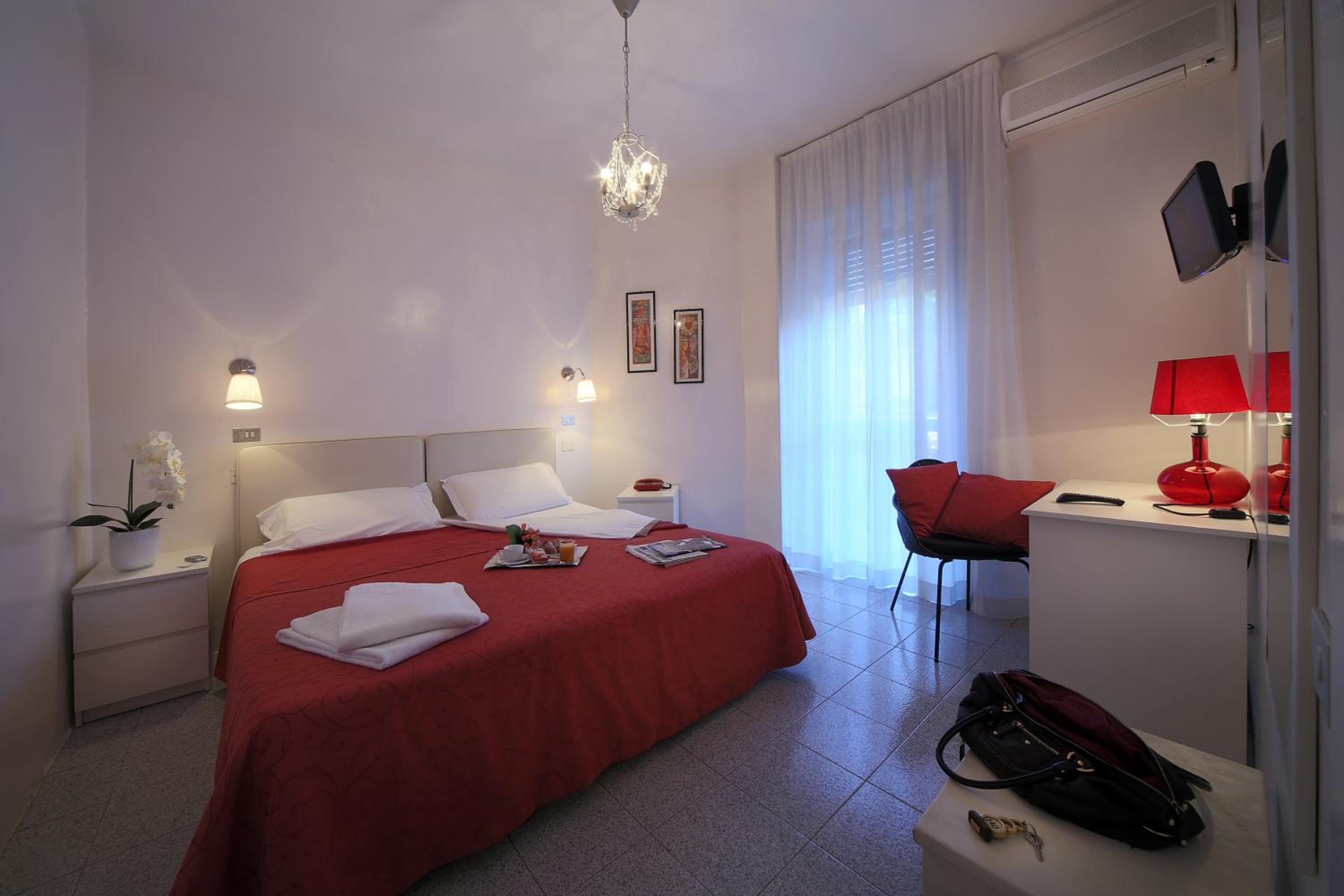 Room at Cristallo, BRESCIA