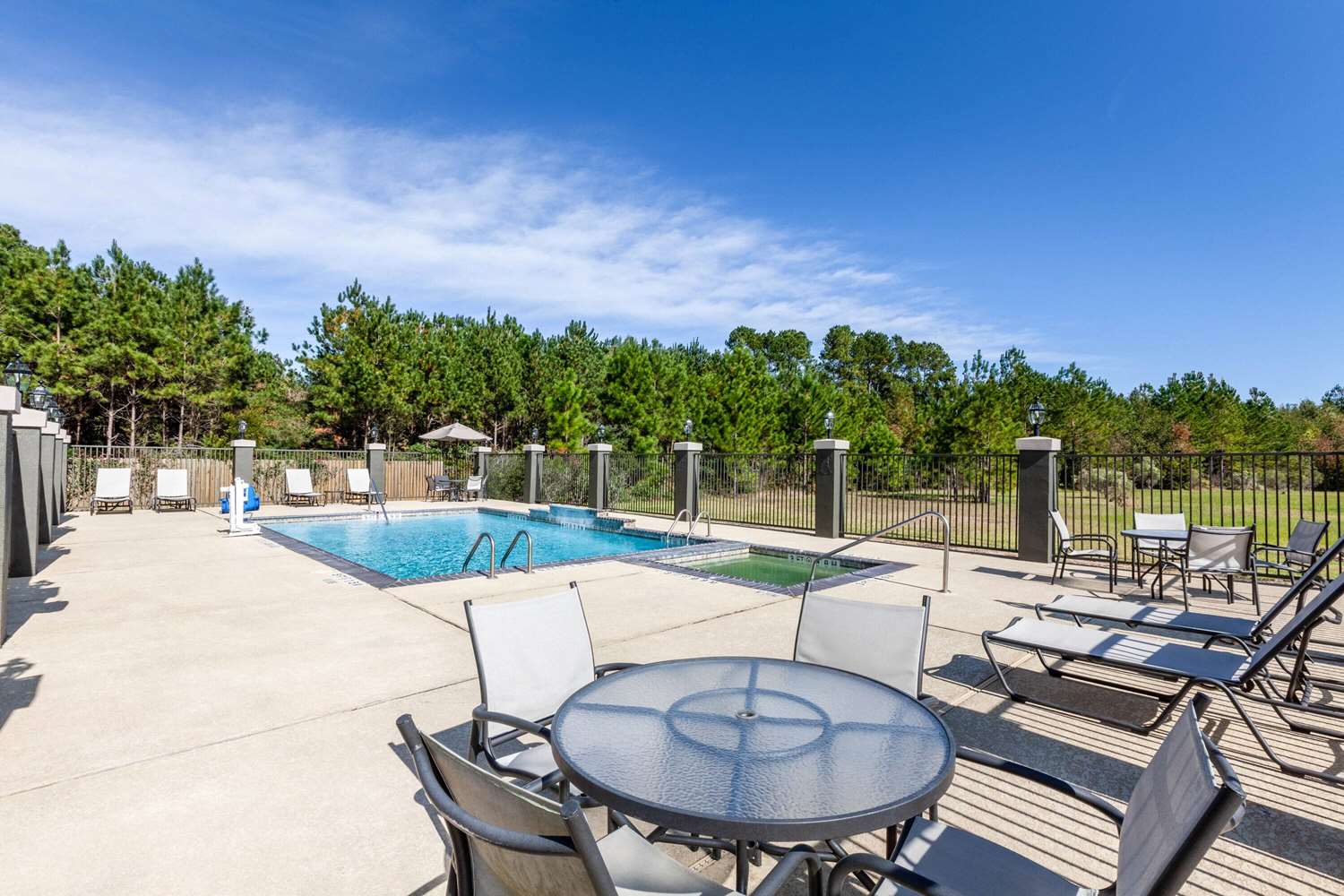 La Quinta Inn And Suites By Wyndham Lumberton 30/59