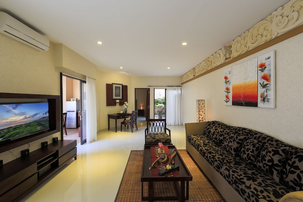 Flamingo Dewata Suite 73/87