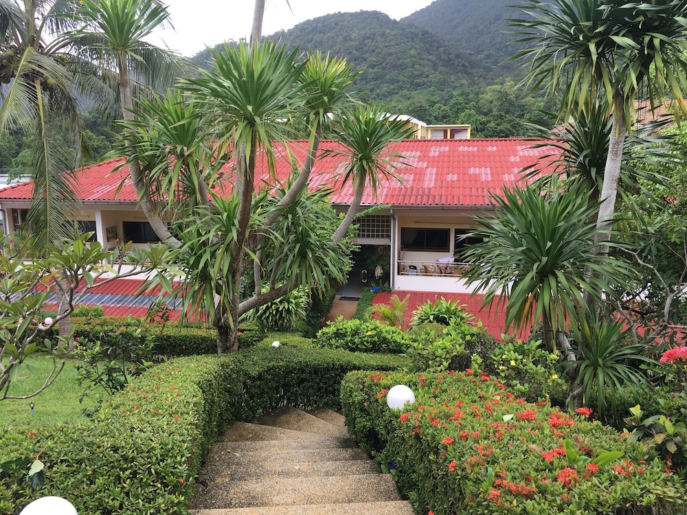TOP RESORT 47/50