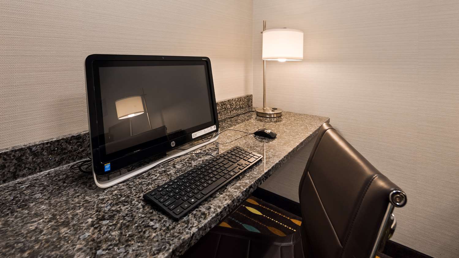 Best Western Plus Boardman Inn & Suites 25/29