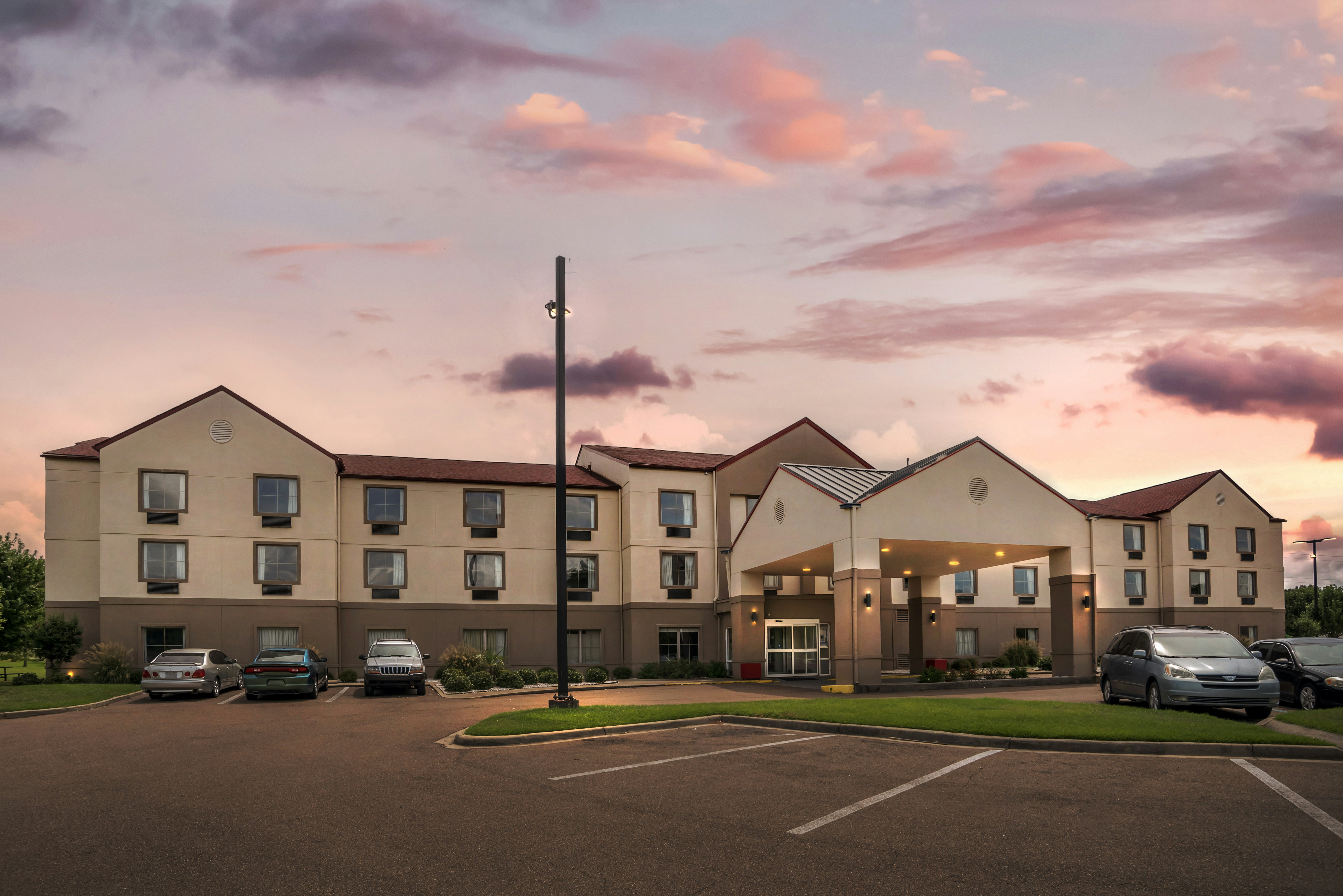 Red Roof Inn Suites Vicksburg 4/27