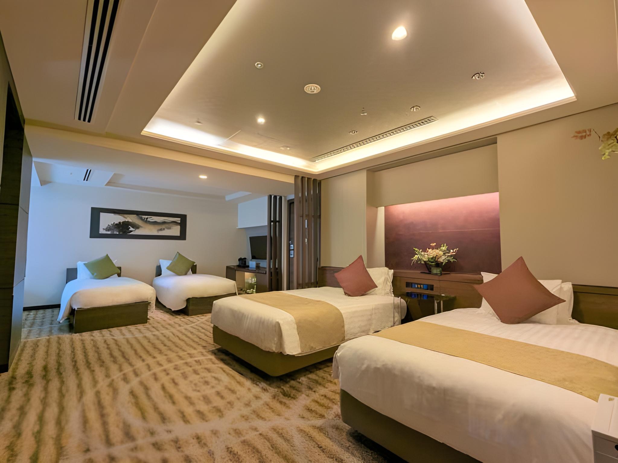 Semi Room, Family Suite, 2 Semi Double Beds, 2 Sofa