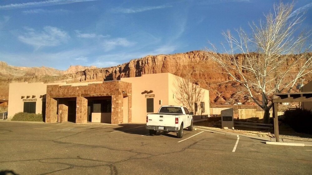 Marble Canyon Lodge 9/68