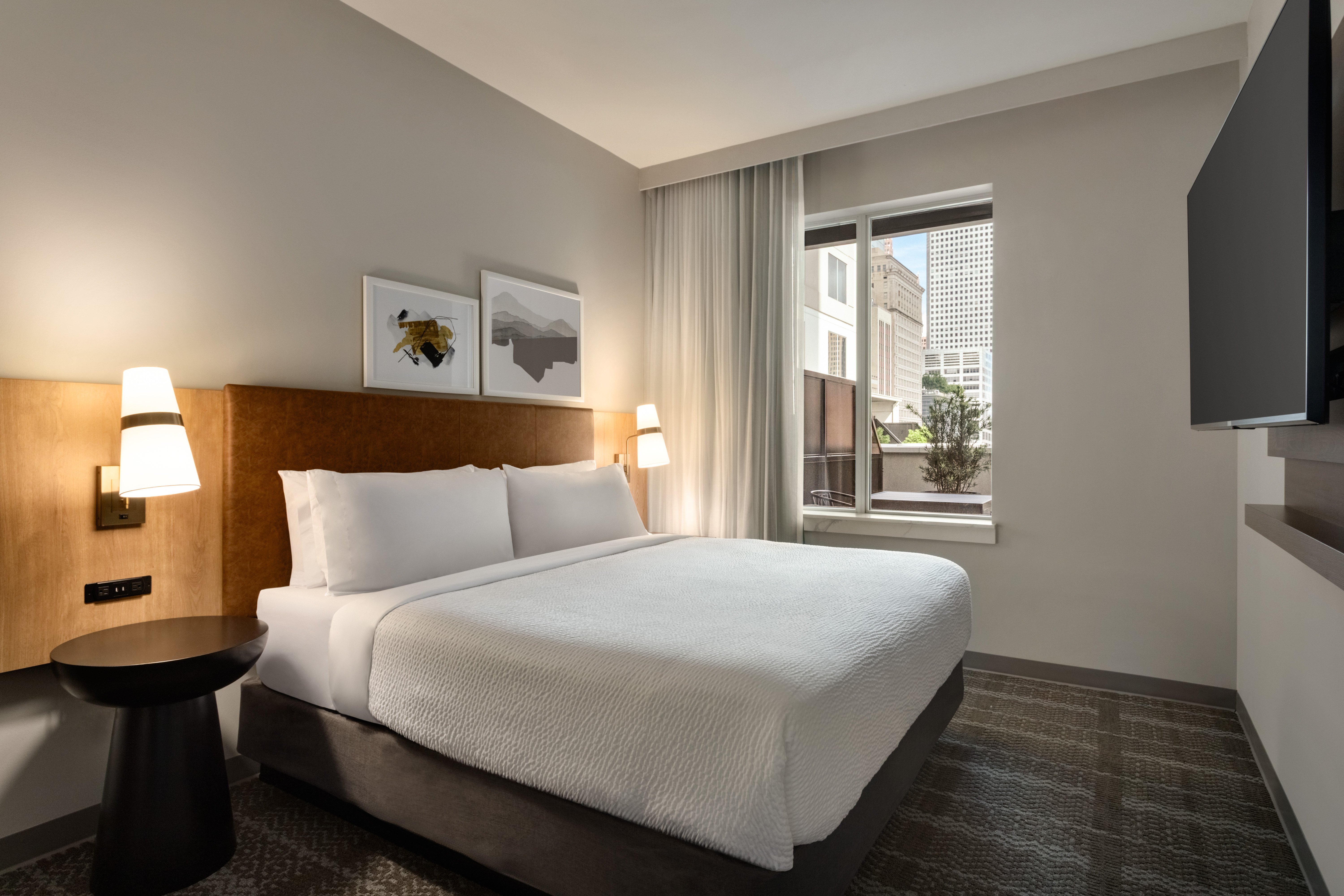 Staybridge Suites Houston Downtown by IHG 17/50