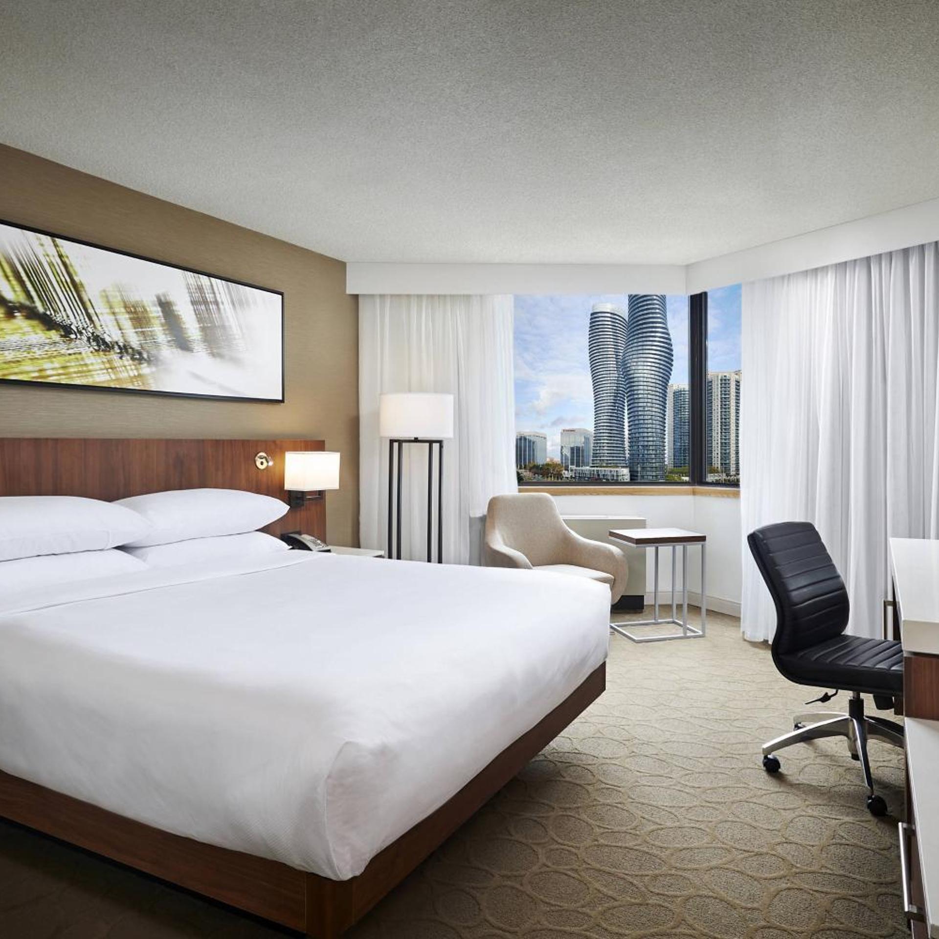 Deluxe, King Bed