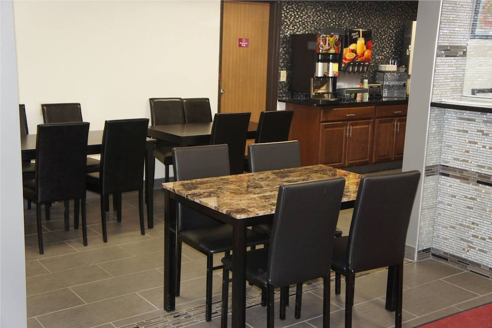 Coratel Inn & Suites Stillwater 27/47