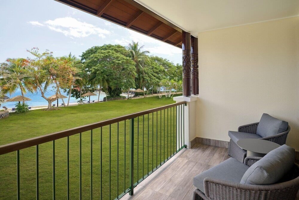 Samoa Beach Resort 46/70