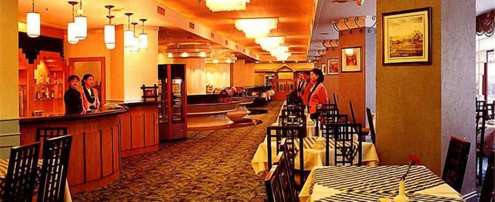 XI'AN HOTEL 35/50