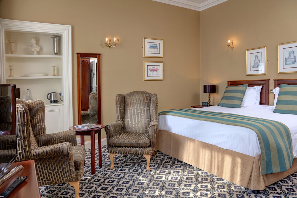 Best Western Forest & Vale Hotel 11/47