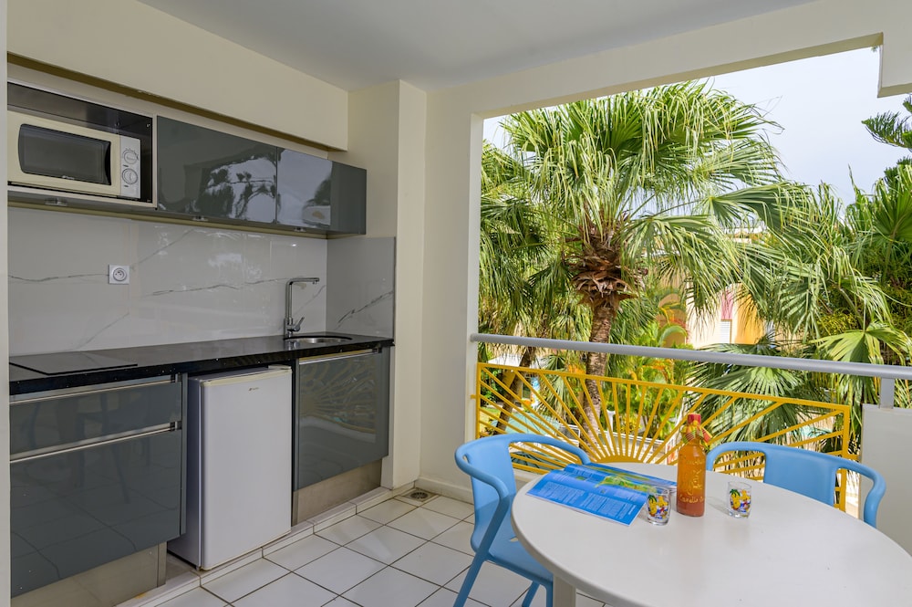 Canella Beach Hotel 25/42