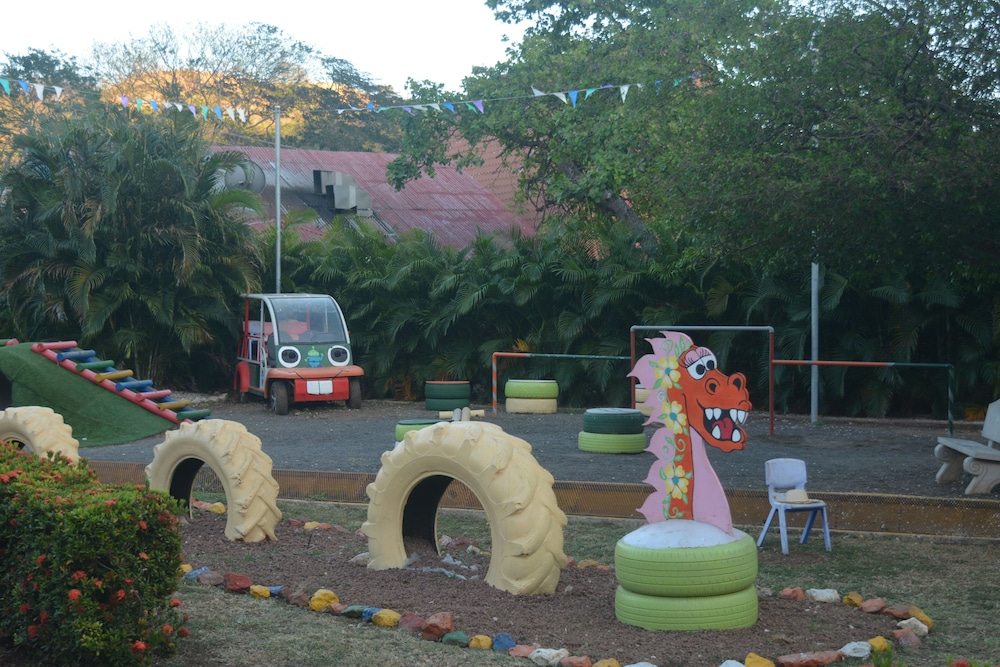 HOTEL & VILLAS NACAZCOL 42/50