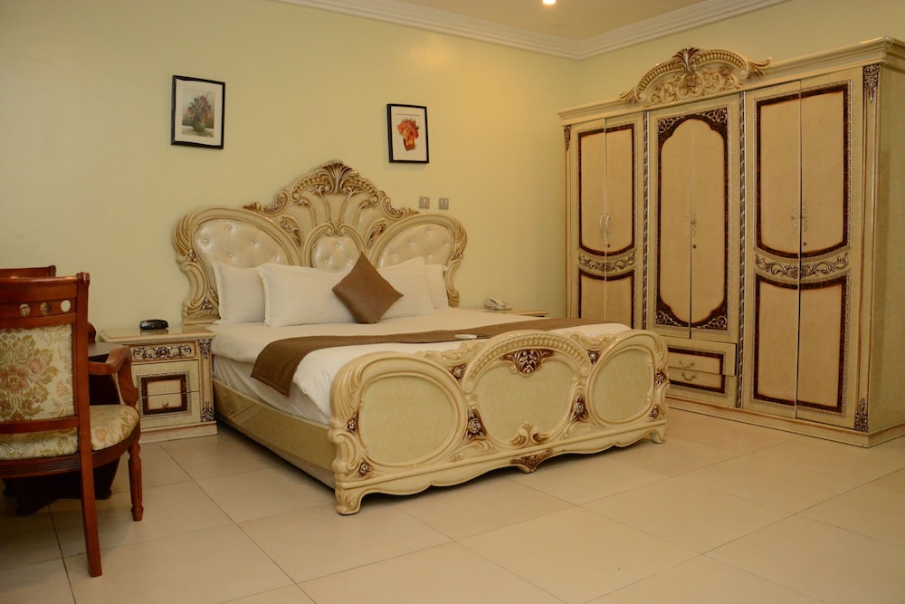 Warri Wetland Hotel 5/39