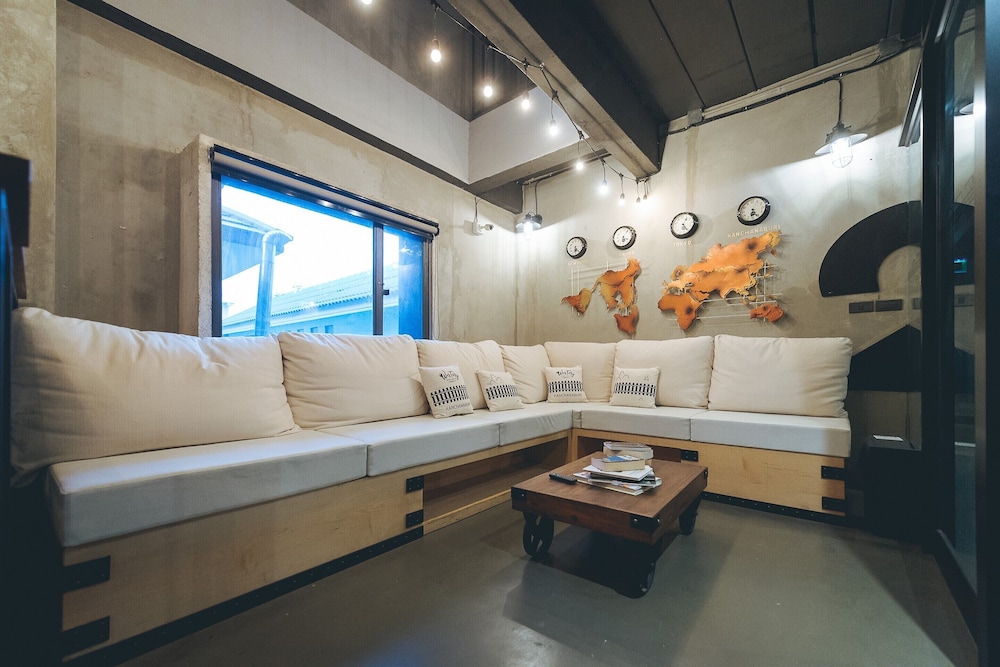 Westory - Hostel 53/70