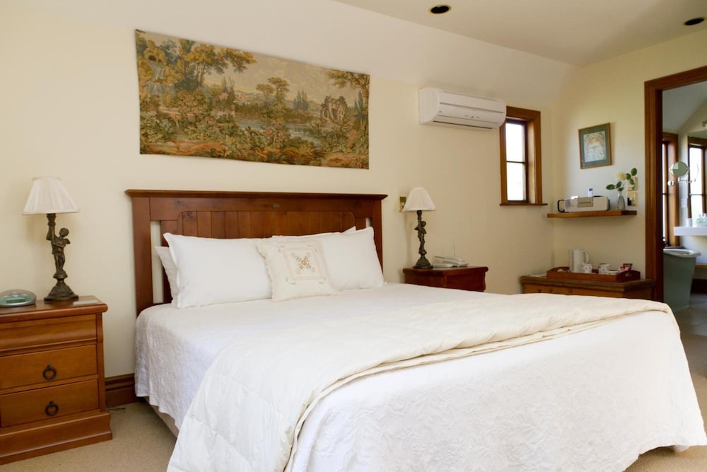 Cambria House 12/41