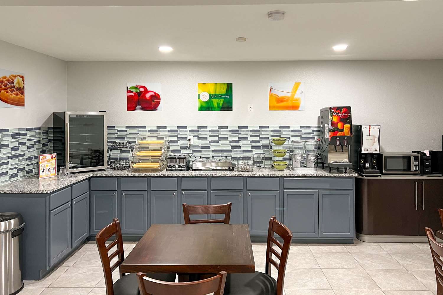 Quality Inn & Suites Columbus West 4/5
