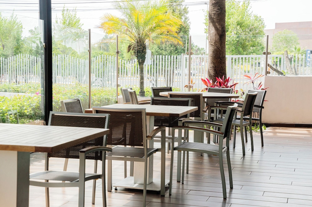Casa Inn Celaya 52/68