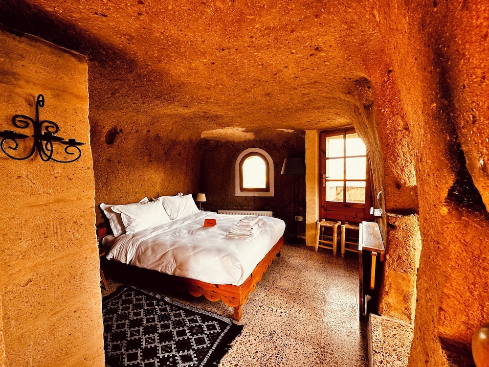 Les Maisons De Cappadoce 12/75
