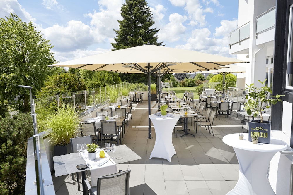 Hotel Derichsweiler Hof 28/43