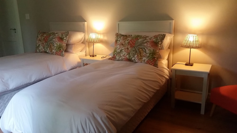 Amberhall Guesthouse 12/50