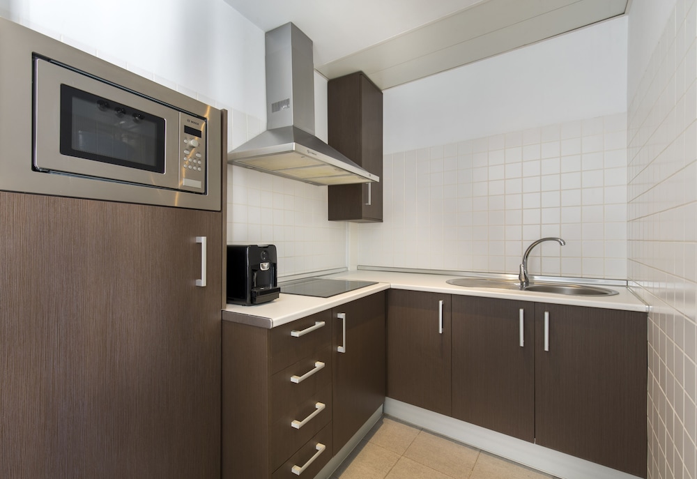 Comet Suites Elvira 49/62
