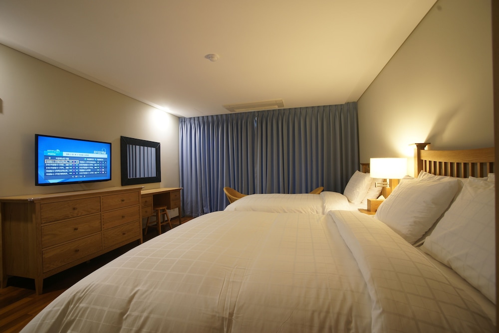 Illeinn Hotel 13/32