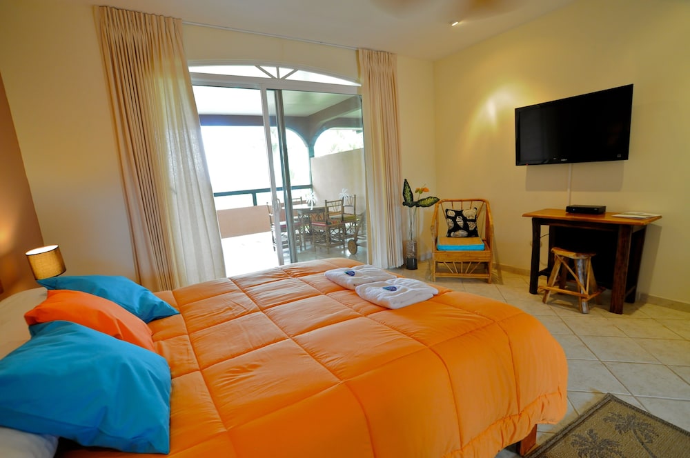 Cocomar Beachfront Hotel Island Resort 21/65