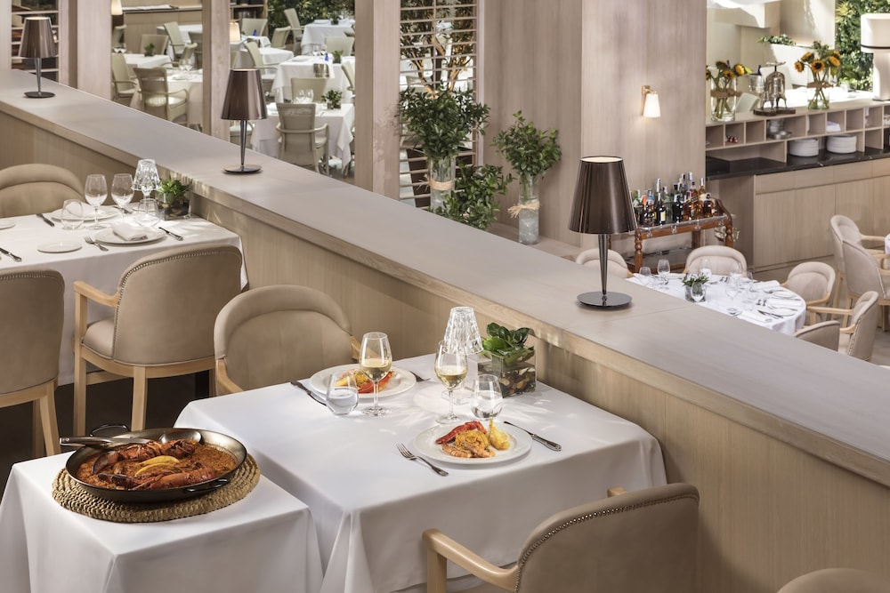 Melia Castilla Hotel 59/81