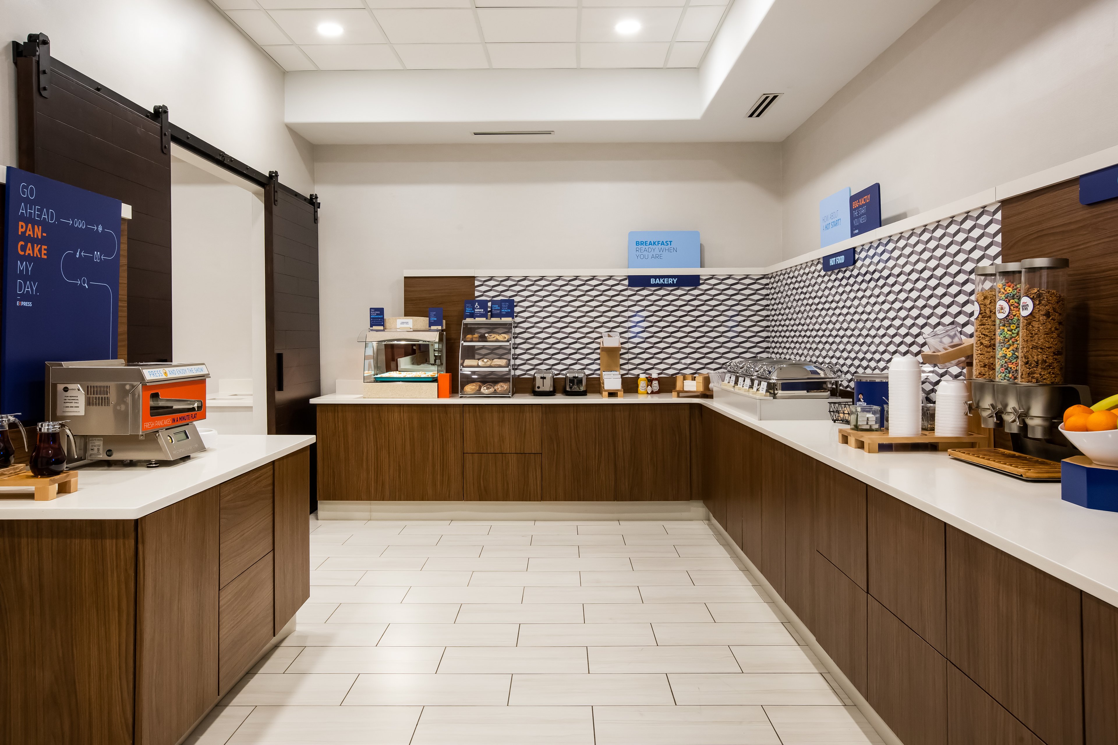 Holiday Inn Express Suites Atlanta Southwest Fairburn 11/45
