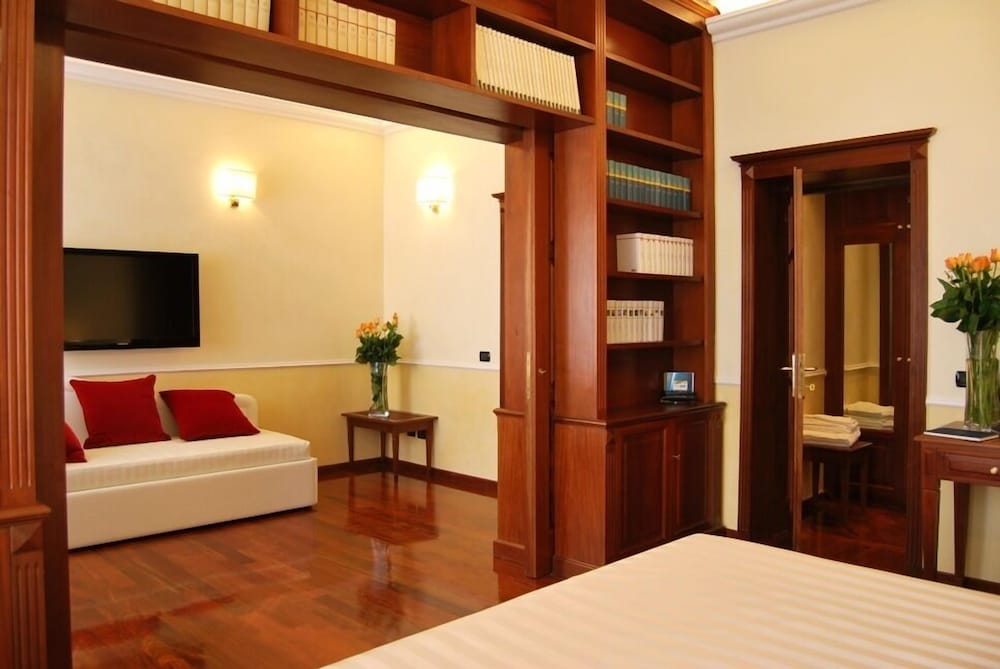Ludovisi Luxury Rooms 10/27