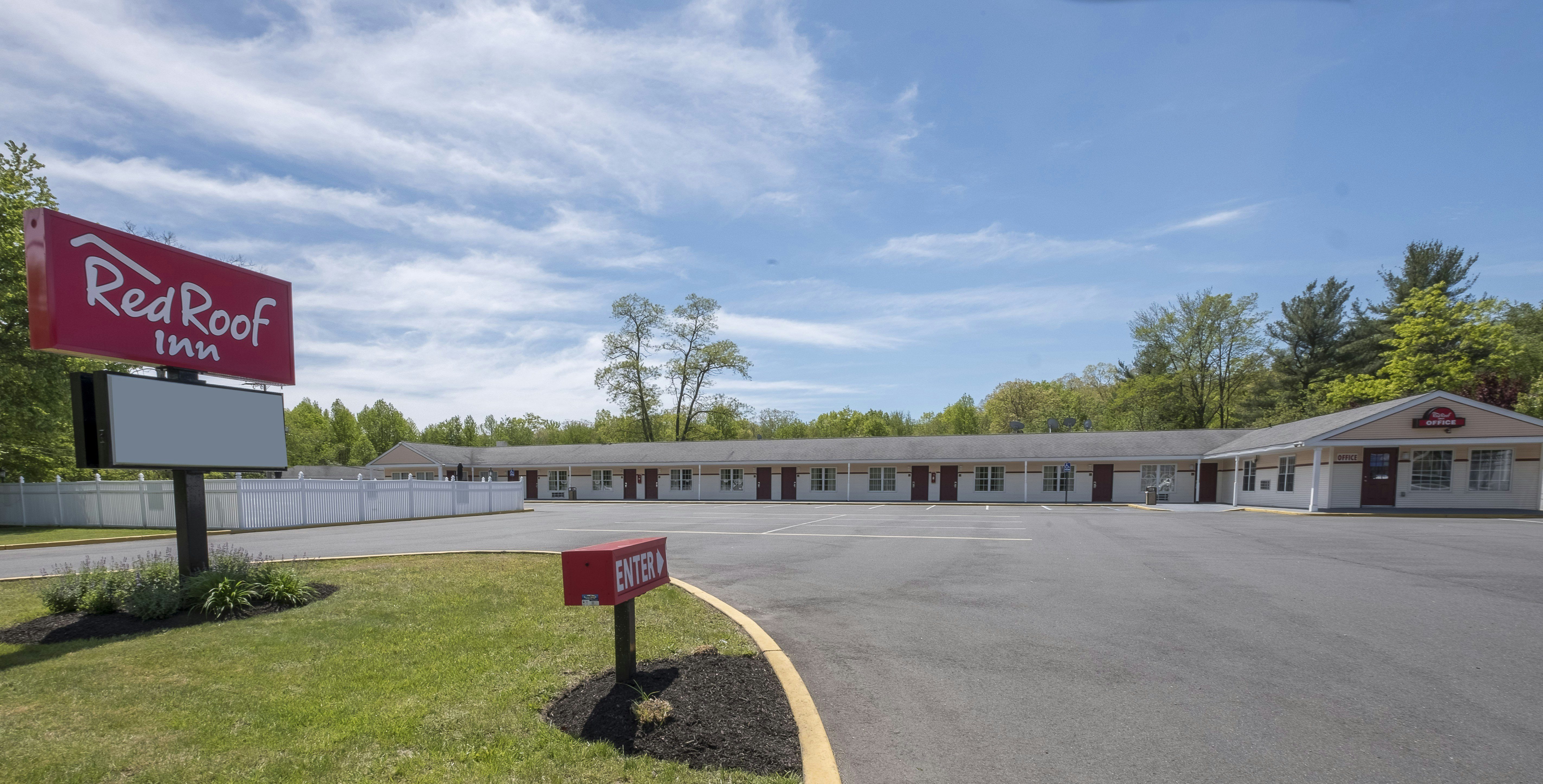 Red Roof Inn Neptune 29/34